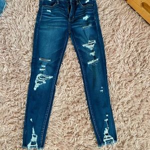 Extra destroyed high rise skinny asking $25
